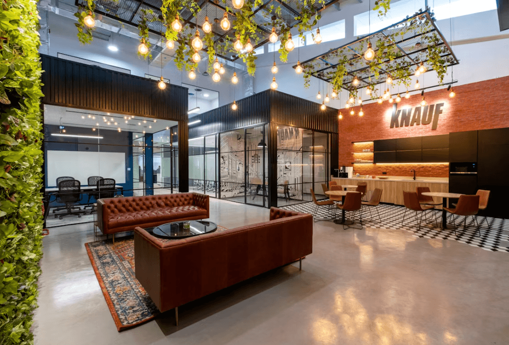 Hotel Lobby & Suite Furniture — Dubai luxury furnishing