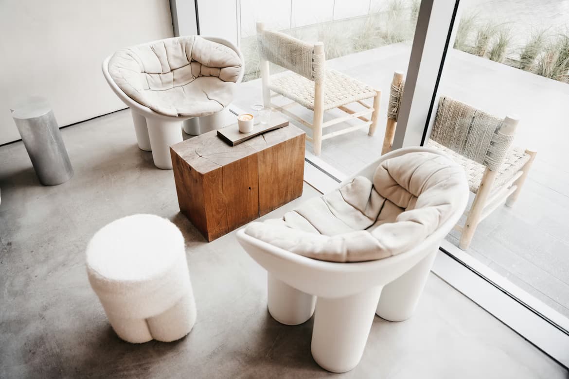 Luxury hotel furniture in Dubai